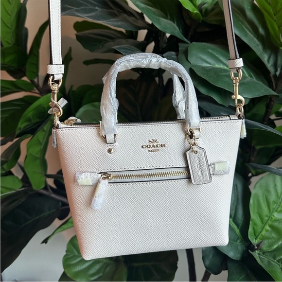 NWT Coach Mini Gallery Crossbody - Picture 4 of 9